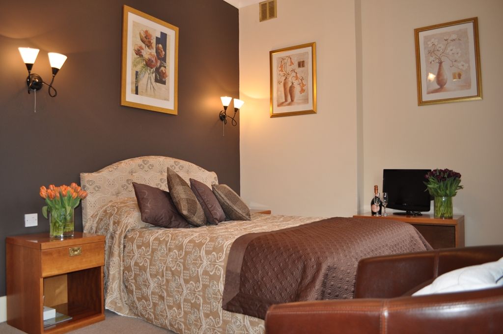 Healds Hall Hotel Cleckheaton Habitación foto